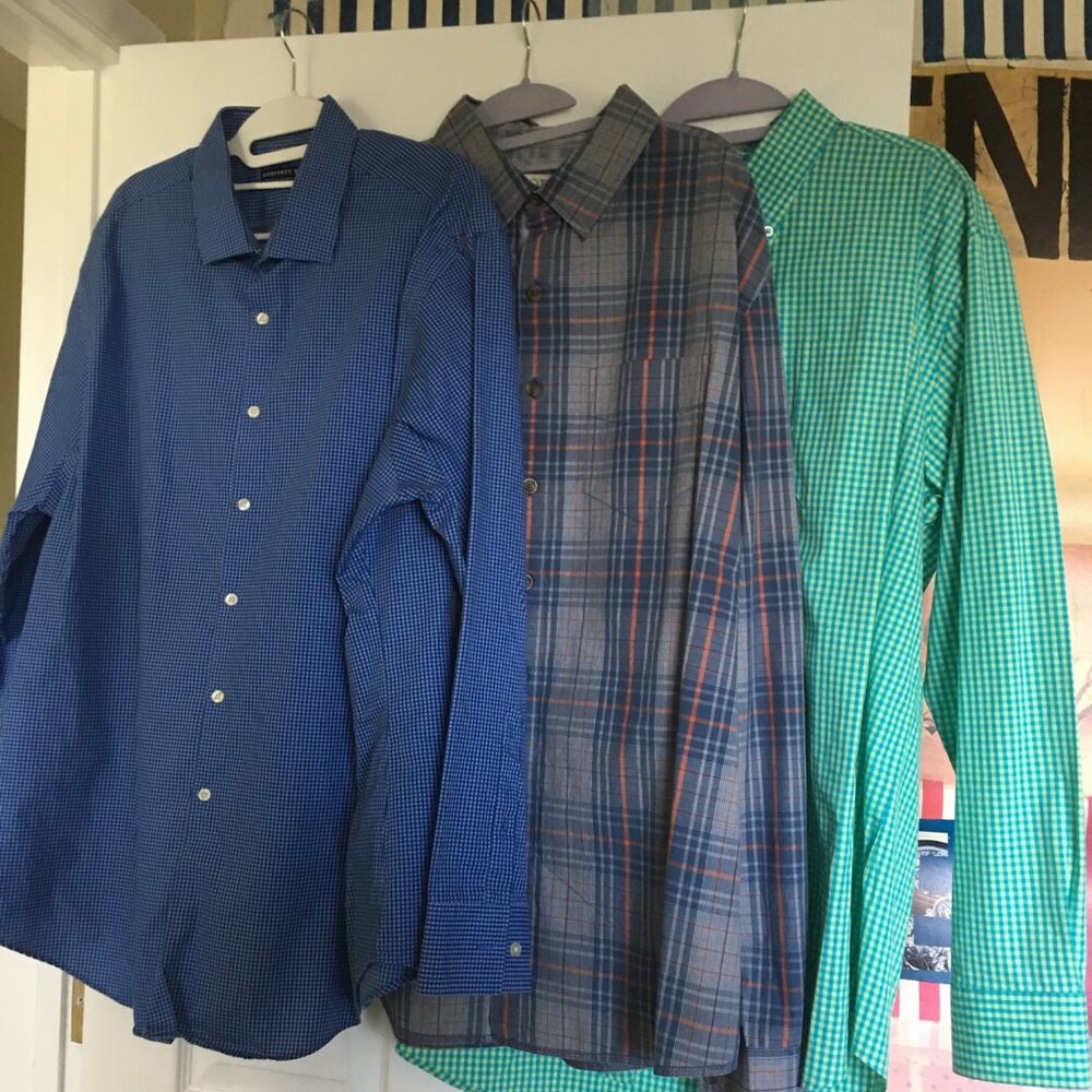 Bundle of Men's XL casual shirts